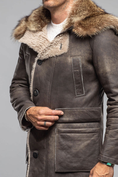 Red Stone Collection Rustic Mid length Shearling In Natural Rock Mens - Outerwear - Shearling