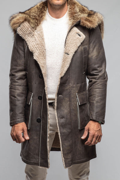 Red Stone Collection Rustic Mid length Shearling In Natural Rock Mens - Outerwear - Shearling