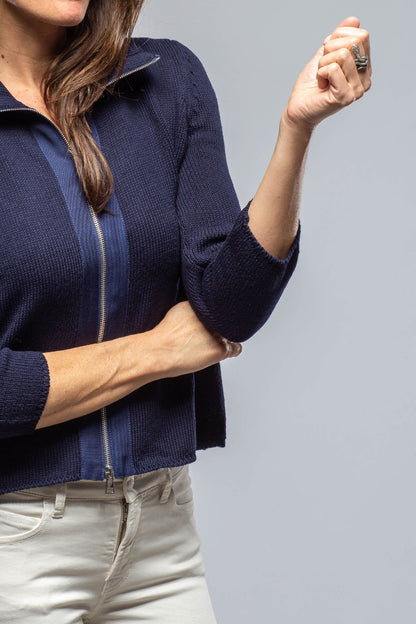 Crete Zip Sweater In Navy