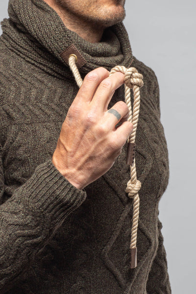 Robert Comstock | Jacob Cashmere Turtleneck In Moss | Mens - Sweaters 