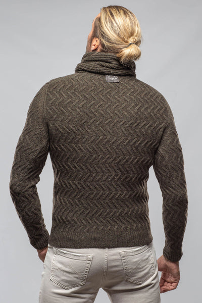 Robert Comstock | Jacob Cashmere Turtleneck In Moss | Mens - Sweaters 