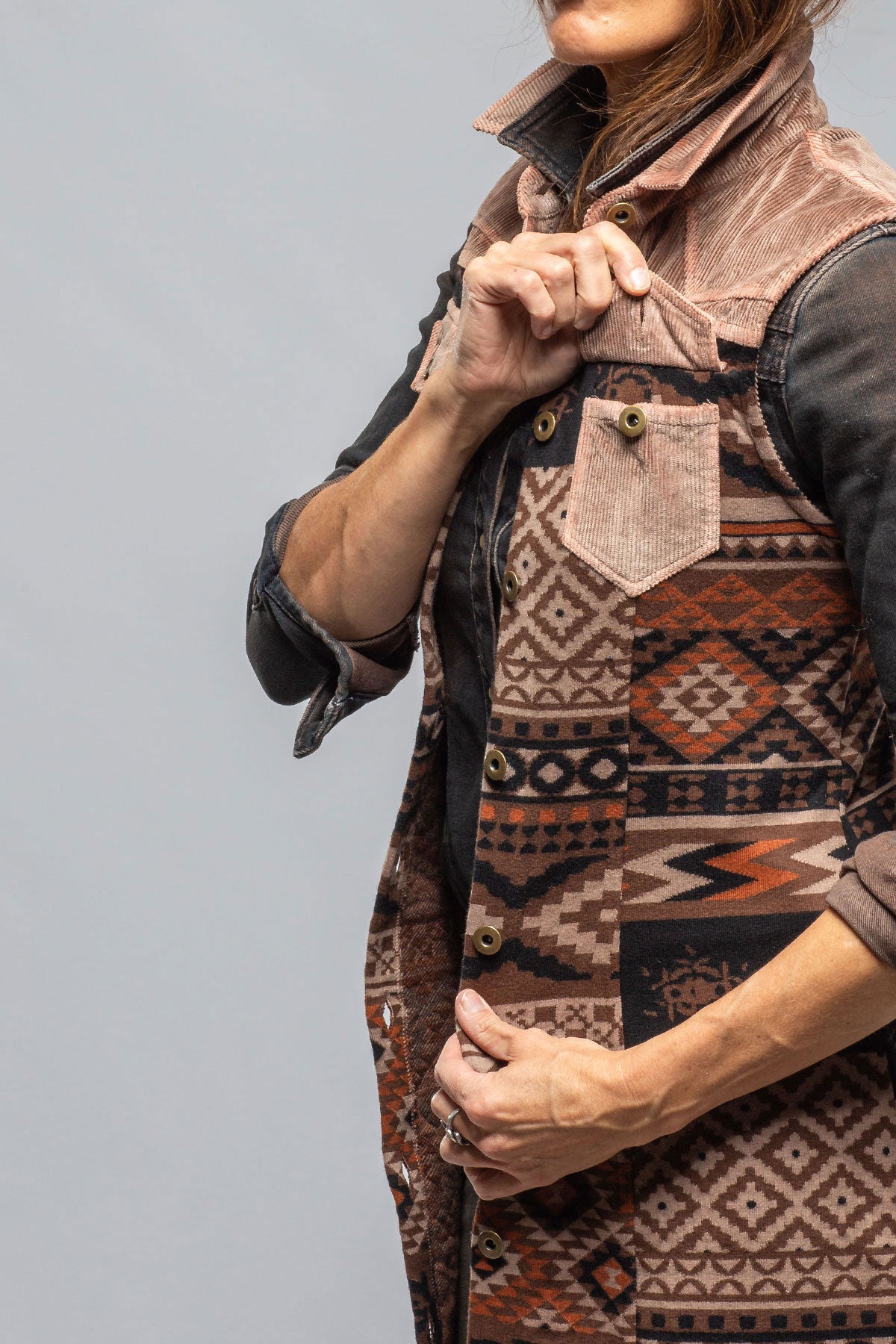 Sonia Villa Badlands Long Vest In Brown Ladies - Outerwear - Cloth