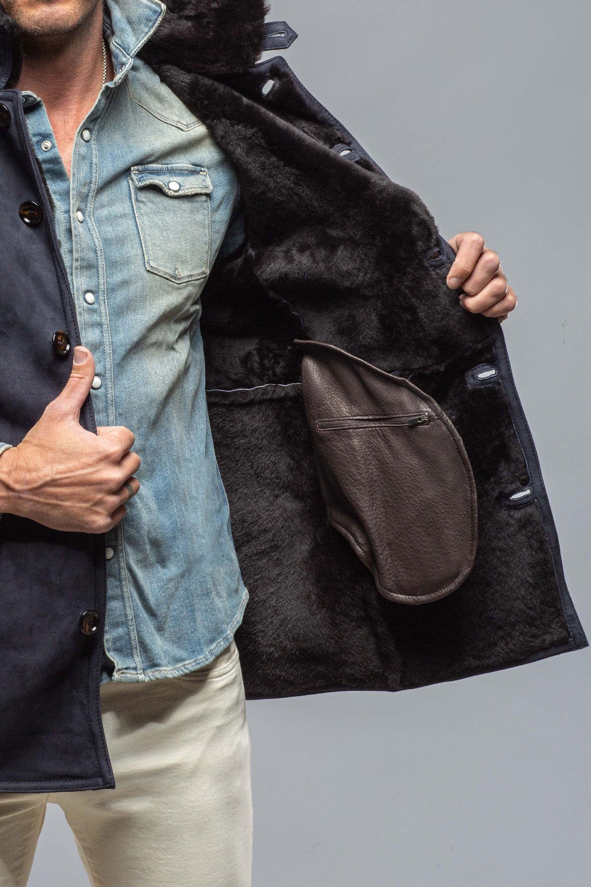 Piney Shearling In Navy | Mens - Outerwear - Shearling | Gimo's