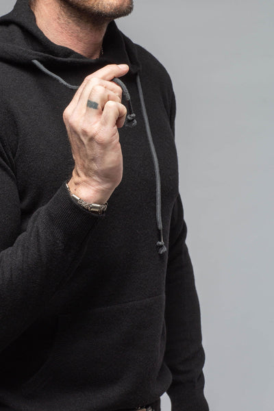 Florio II Cashmere Hoodie In Black | Mens - Sweaters | Stile Latino