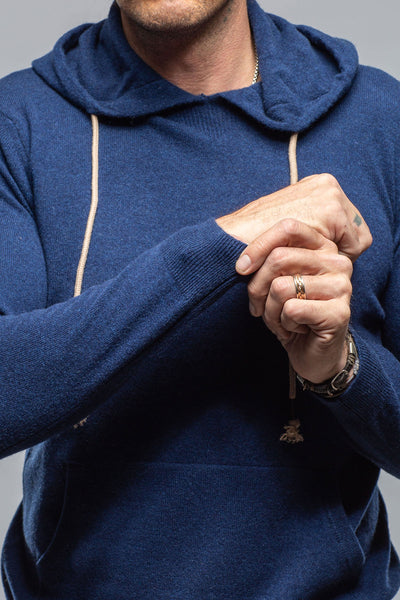 Florio II Cashmere Hoodie In Navy | Mens - Sweaters | Stile Latino