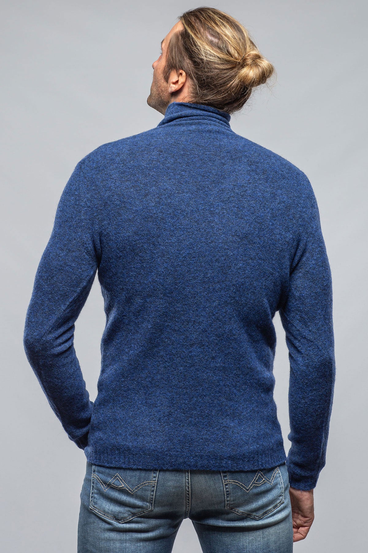 Stile Latino Mandara Sweater In Royal Mens - Sweaters