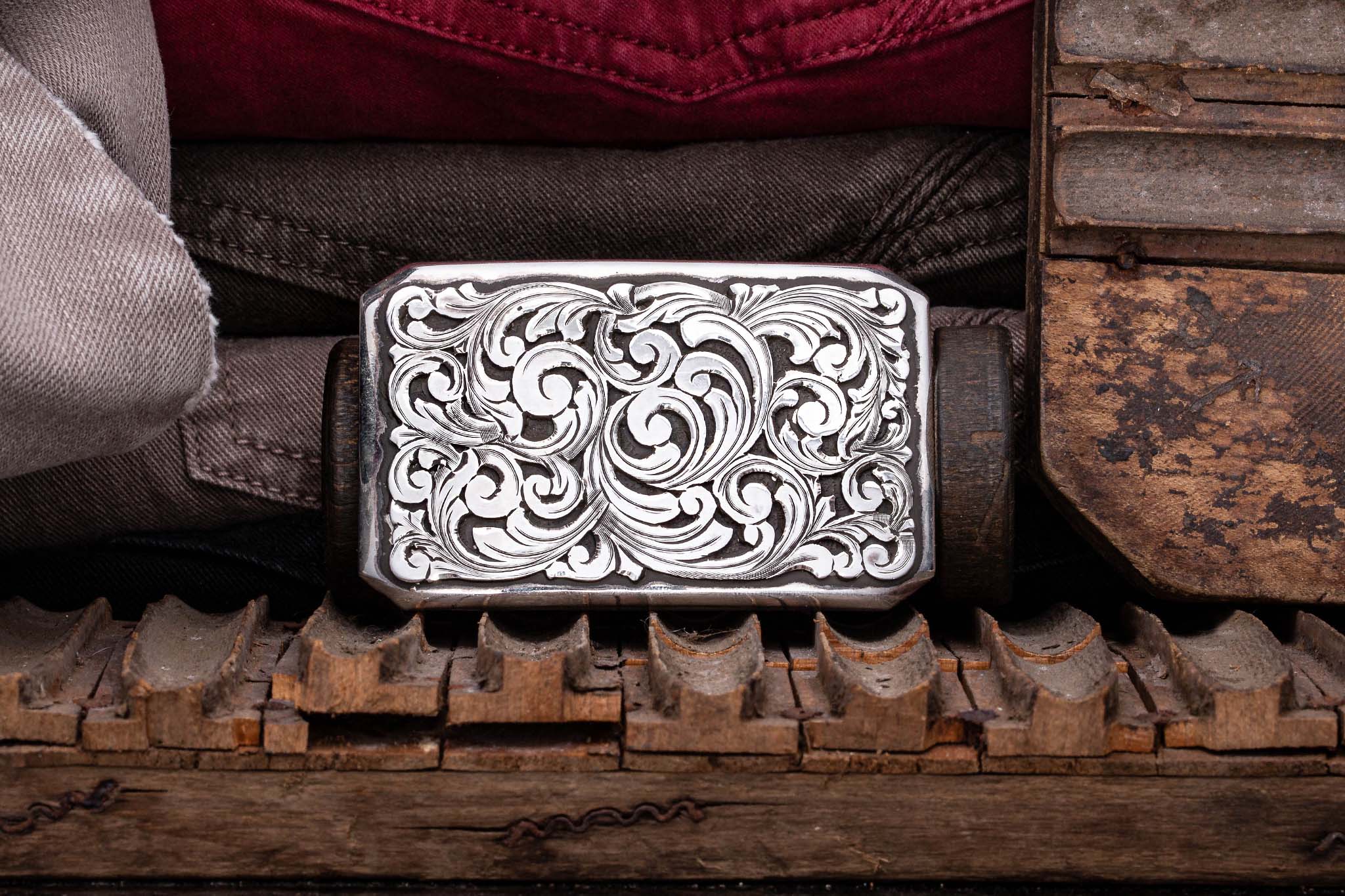 Charlie Swirl | Belts And Buckles - Trophy | Comstock Heritage