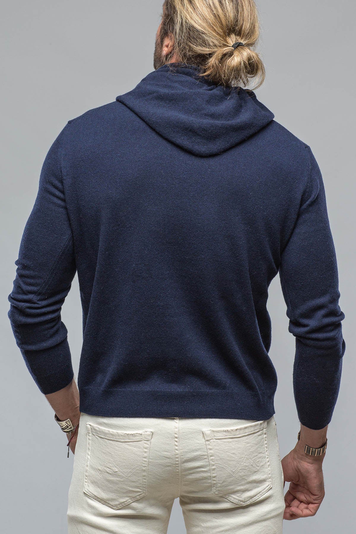 Florio Hooded Cashmere Sweater in Navy | Mens - Sweaters | Stile Latino
