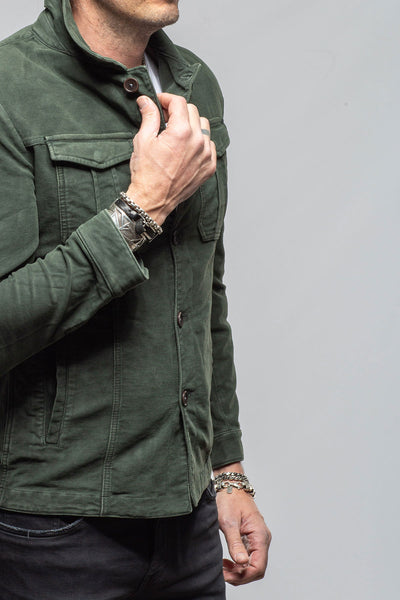 Teleria Zed Trace Overdye Moleskin Overshirt In Muschio Mens - Outerwear - Overshirts