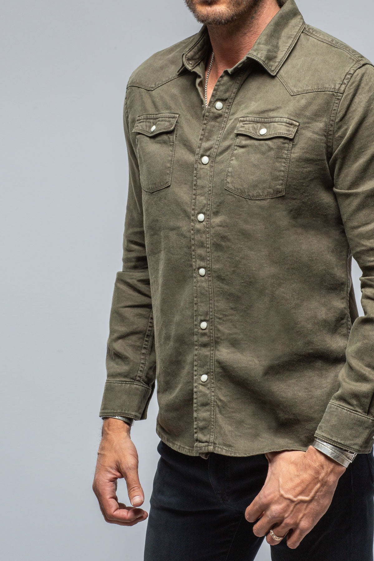 Sullivan Linen Cotton Snap Shirt In Army | Mens - Shirts | Axel's Premium Denim