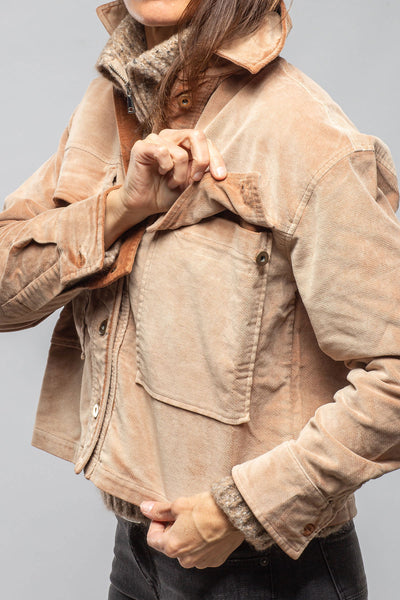 Betel Short Moleskin Jacket In Bleached Rust