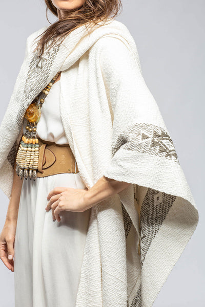 VOZ Antu Woven Duster In Ivory/Mink Ladies - Evening Wear