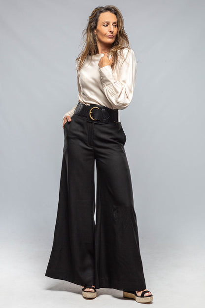 VOZ Boatneck Blouse, Cupro, In Cream Ladies - Blouses