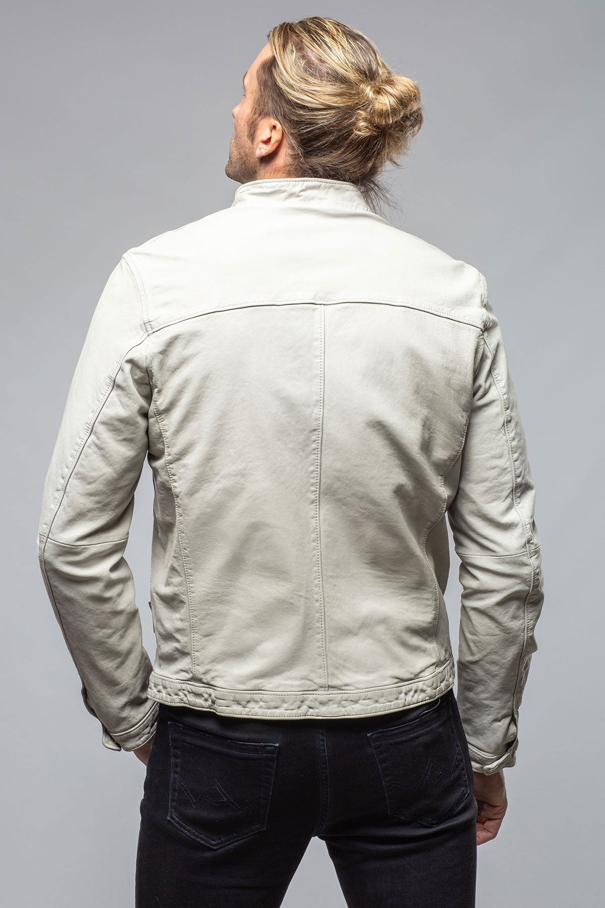 Scout Moto Jacket In White | Mens - Outerwear - Leather | Gimo's