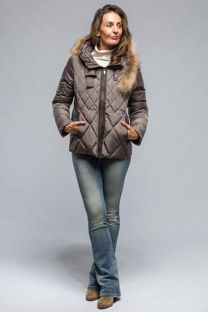 Cala Hooded Down Parka | Samples - Ladies - Outerwear - Cloth