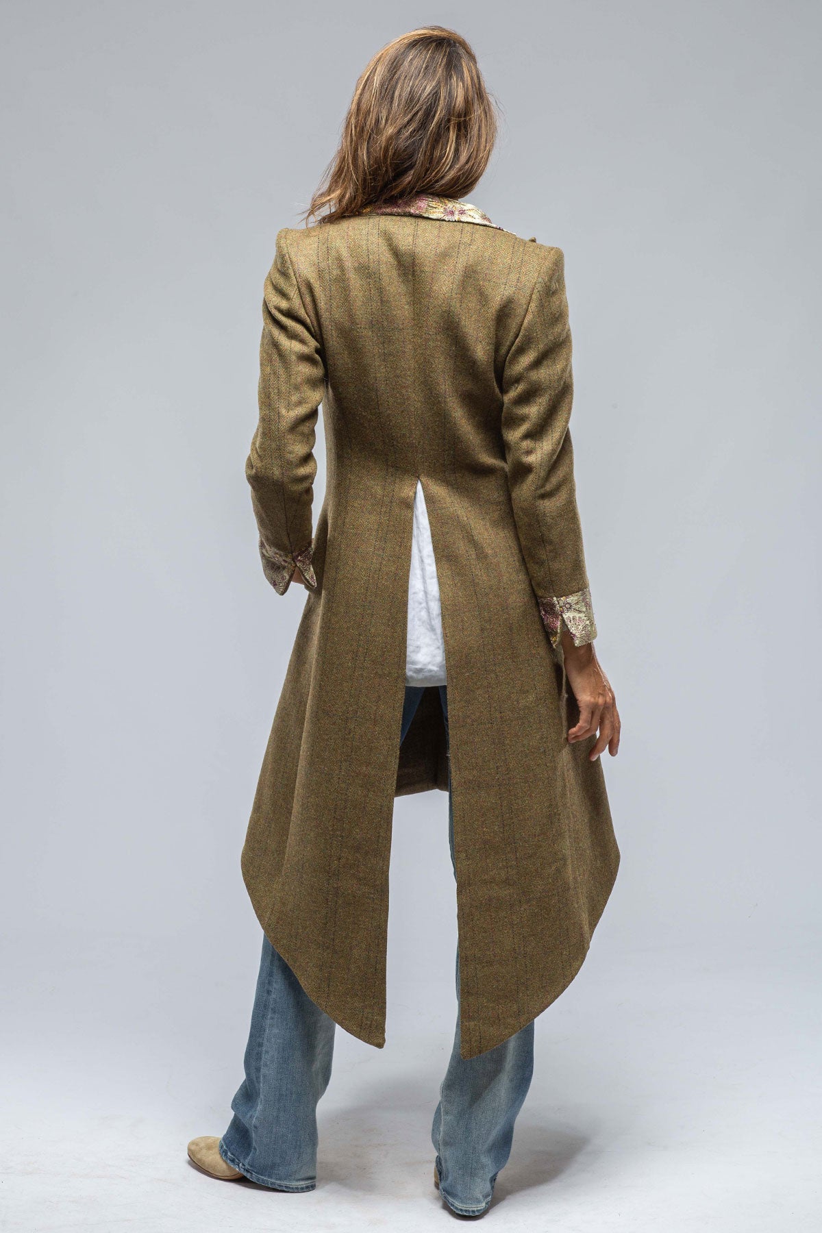Evora Tweed Coat W/ Embroidery | Ladies - Tailored - Jackets | T.ba