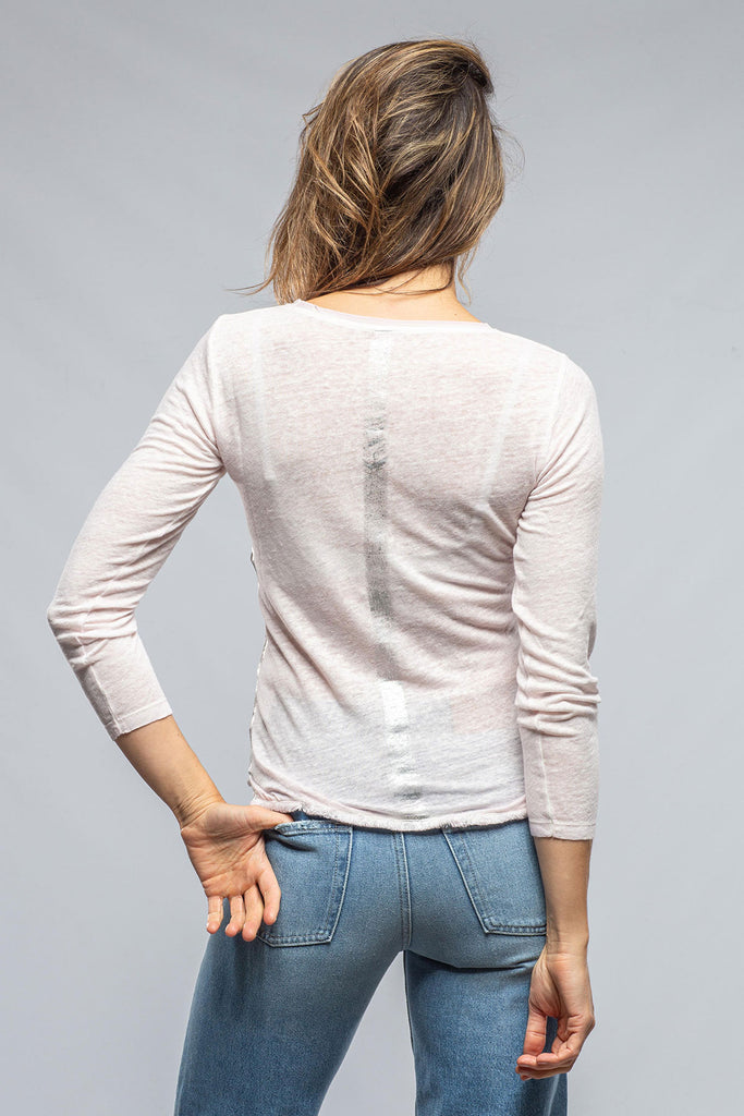 Elissa Linen L/S Fitted V-Neck in Misty | Ladies - Tops