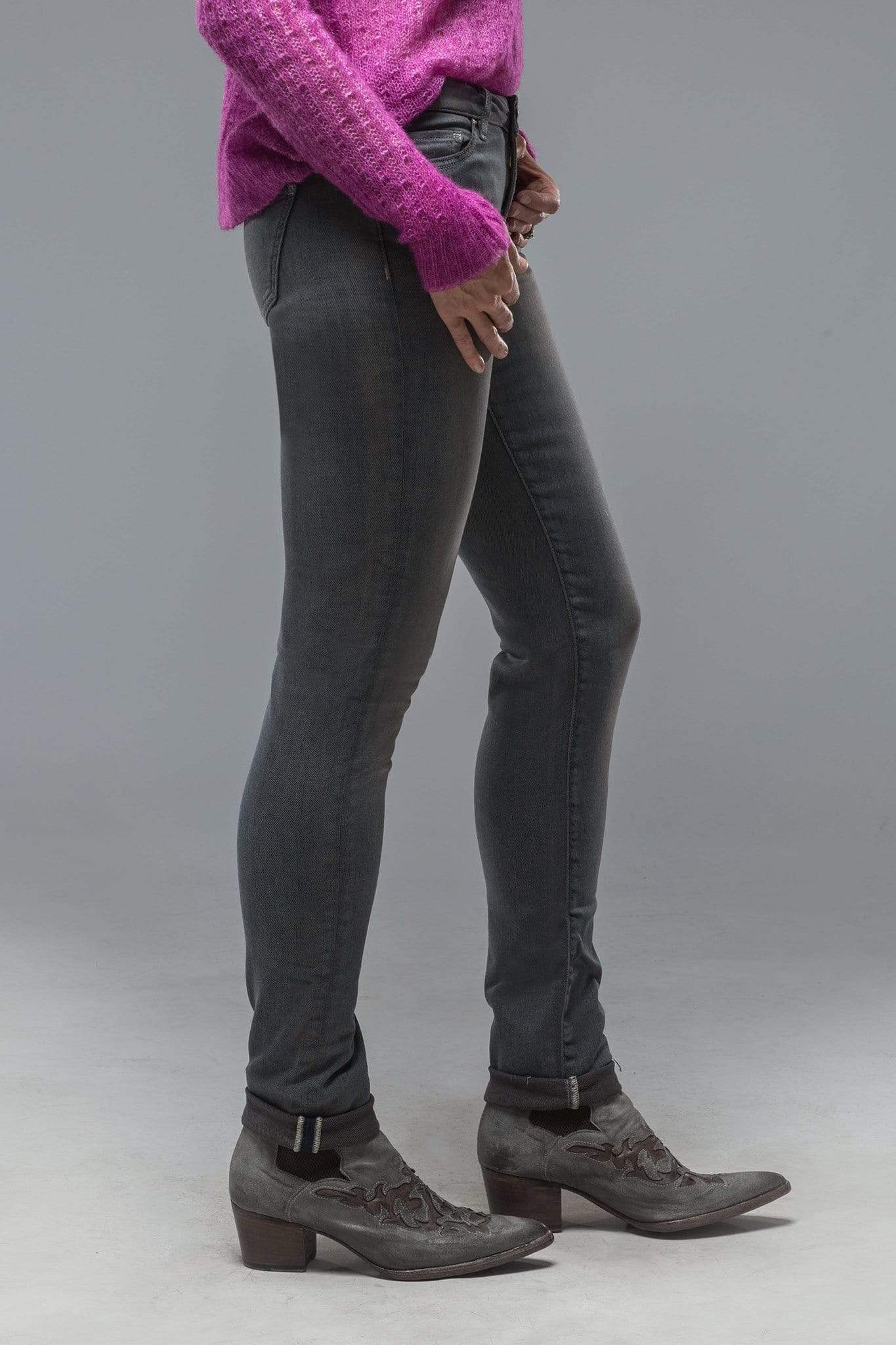 Victoria Skinny Selvedge Jean In Antracite | Ladies - Pants | Axel'S
