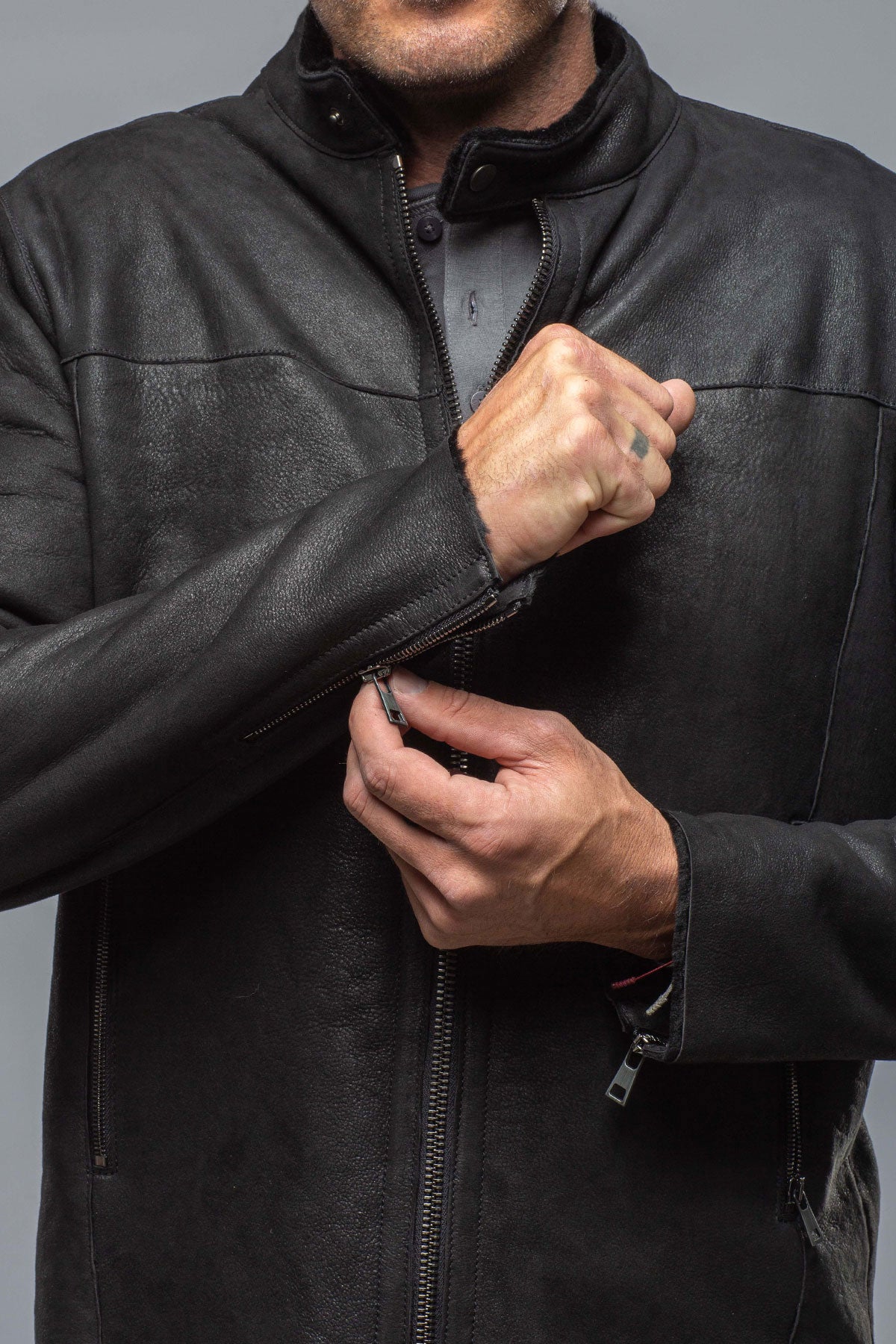 Hatfield Shearling In Black | Mens - Outerwear - Shearling | Gimo's