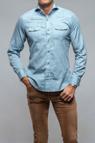 Wyatt Western Snap Shirt In Light Blue | Mens - Shirts - Outpost | Giannetto Portofino